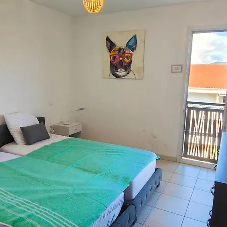 Flat In With Balcony Air Co And Parking Fréjus
